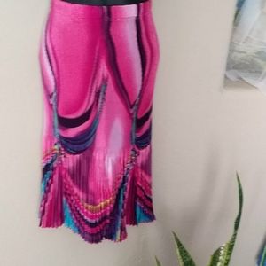 NWOT 💗Psychedelic Pleated Skirt💗